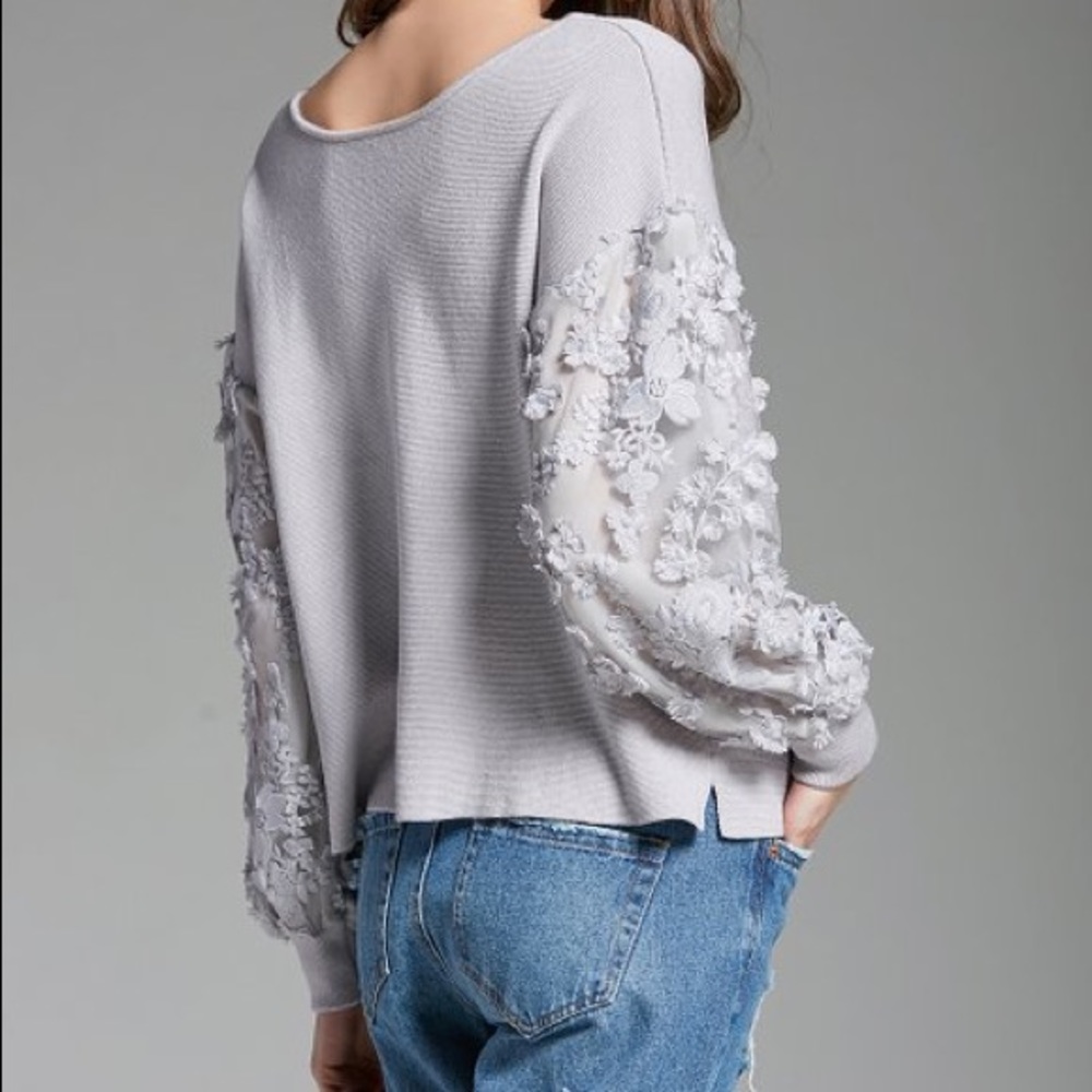 White V-Neck Sweater with Lace Sleeves - Picture 6 of 6